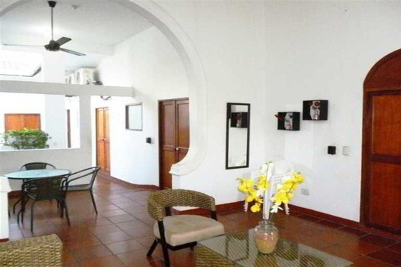 ホテル Hostal La Muralla Cartagena エクステリア 写真