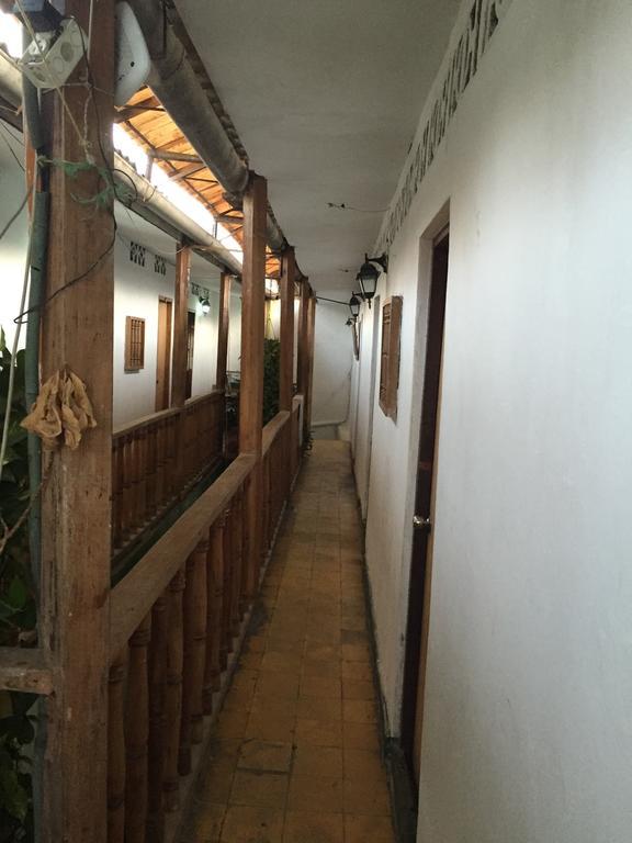 ホテル Hostal La Muralla Cartagena エクステリア 写真