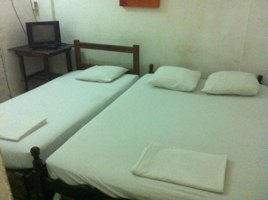 ホテル Hostal La Muralla Cartagena 部屋 写真